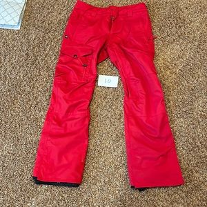686 mens small red ski pants.